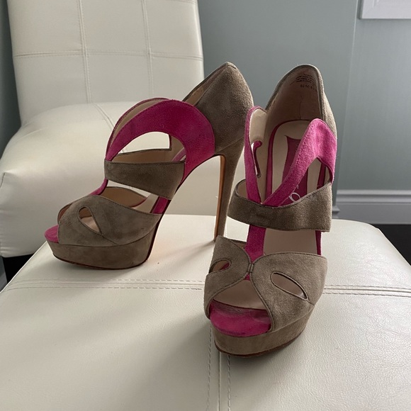 Sky High Heels - Suede - Picture 2 of 3